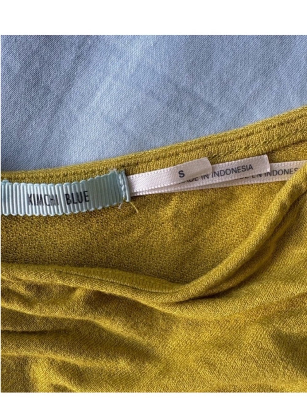 Kimchi Blue Mustard Ruffle V-Neck Crop Top - Picture 2 of 7